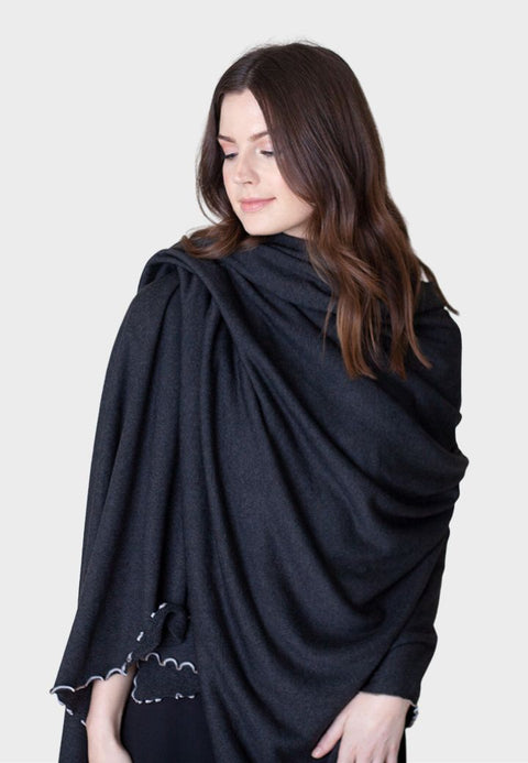 Buki Travel Wrap - Charcoal Grey