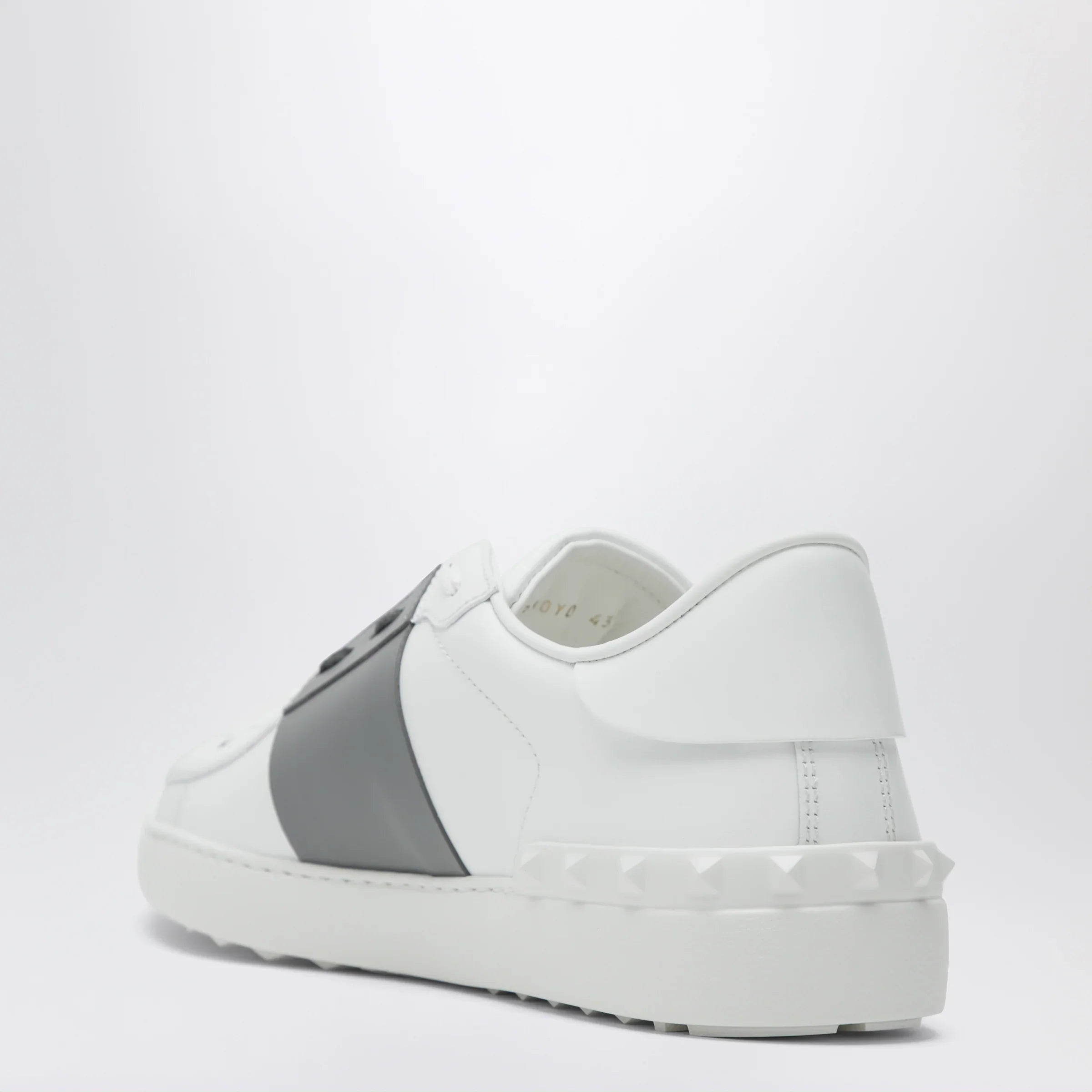 Calfskin Leather Sneakers for Everyday Comfort