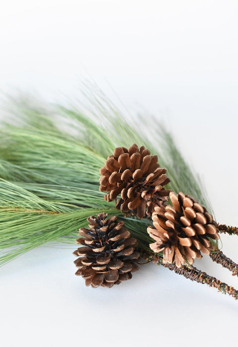 21” Long Needle Pine Spray