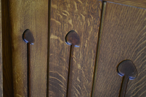 Mission Style Solid Quarter Sawn Oak Keyhole End Table