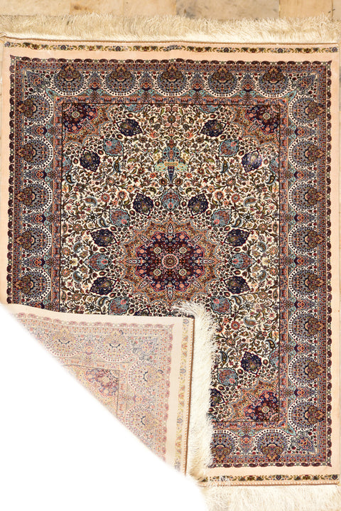 Fine Tabriz 100% Silk Oriental  Rugs 3' x 5'