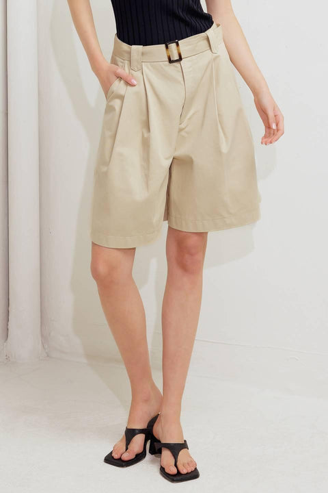 MODERN VOYAGER WOVEN BERMUDA SHORT