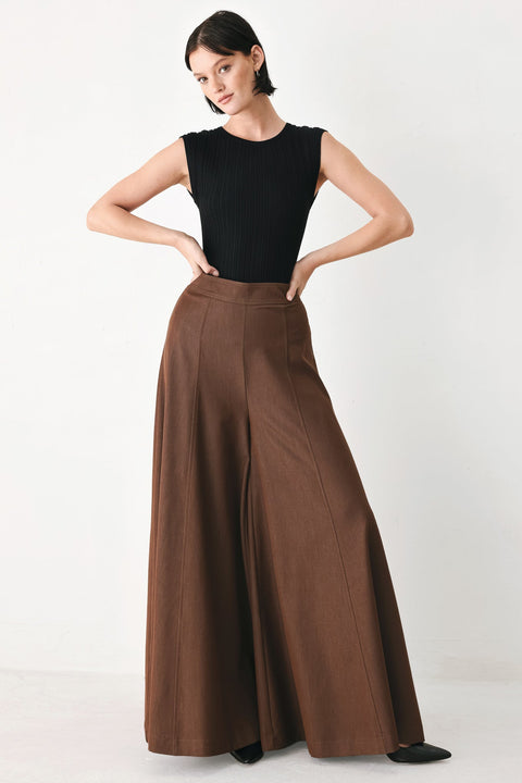 CASUAL ROMANCE WOVEN PANTS