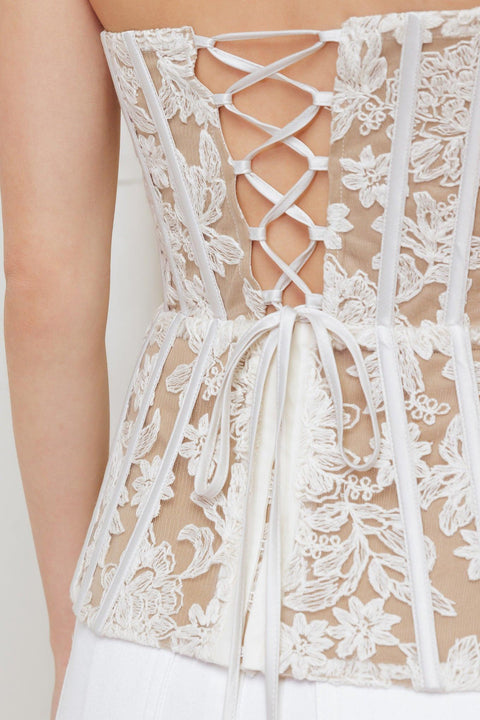 CAFE SOCIETY LOOK WOVEN LACE TOP
