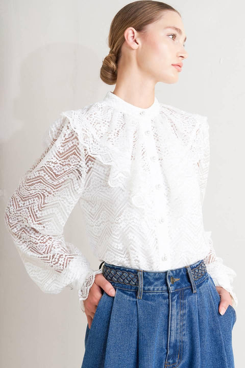 CLOUD ROMANCE WOVEN LACE TOP