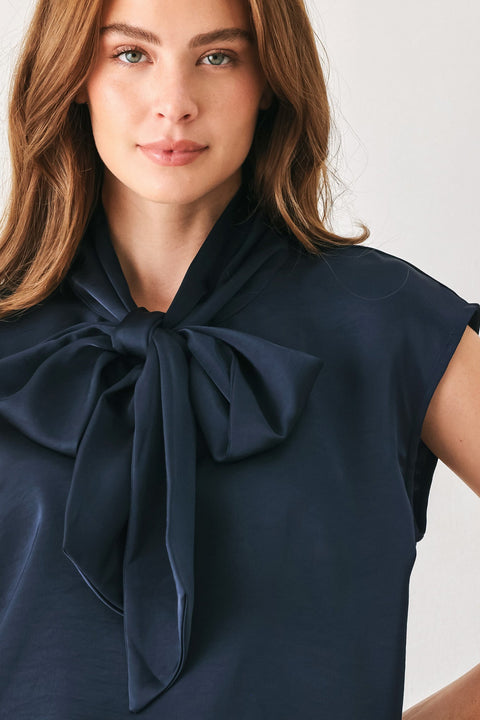 NAVY KNOT NAVY TIE-FRONT SLEEVELESS TOP