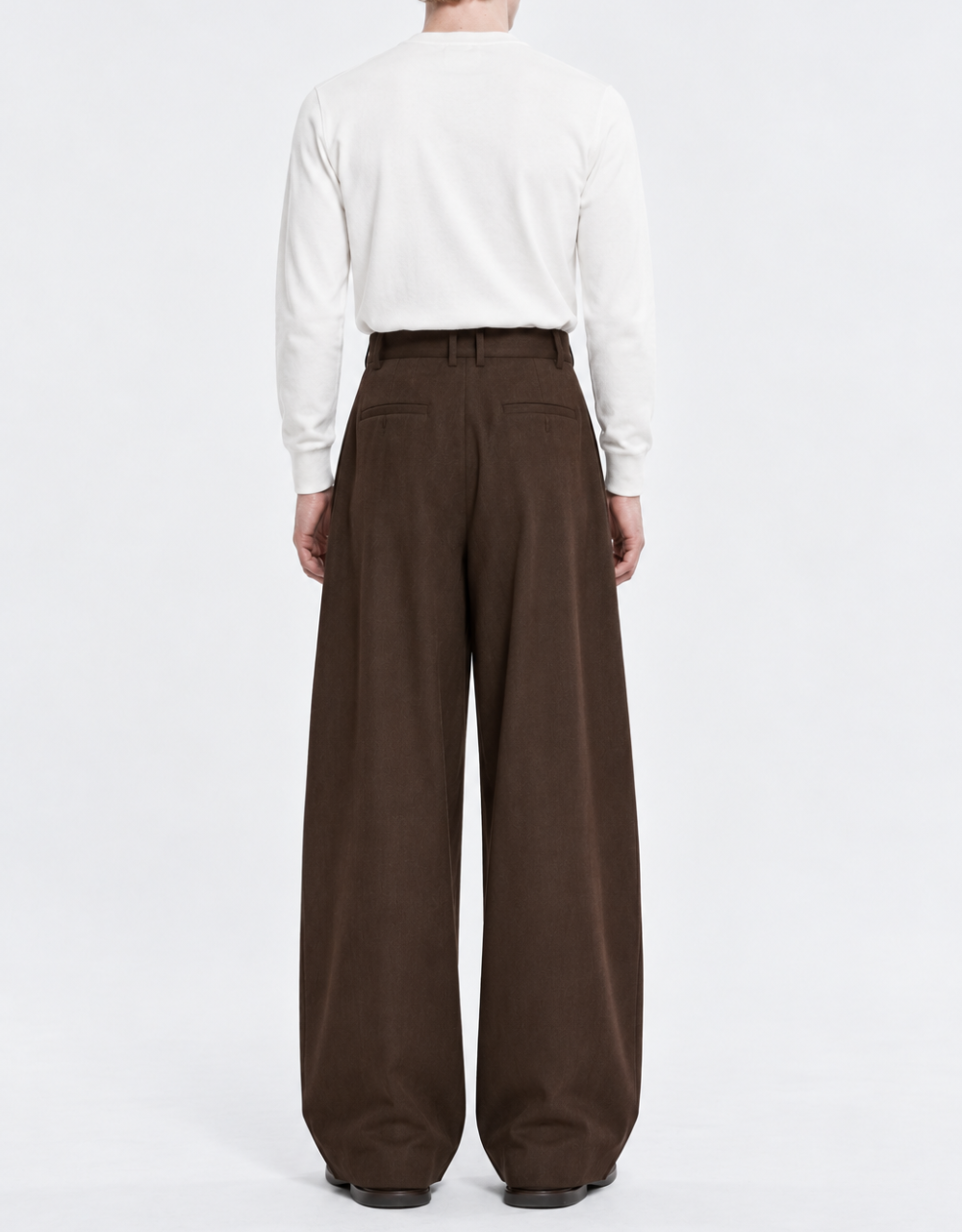 Berlin Pleated Wide-Leg Pants — Brown