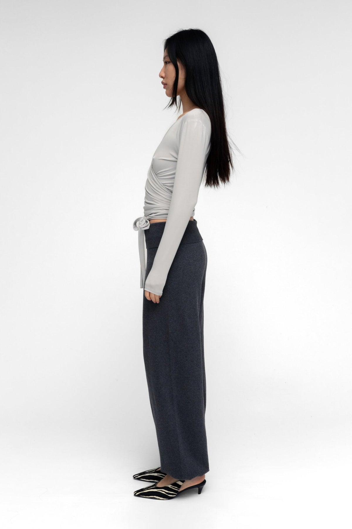 BALLERINA WRAP TOP IN GRAY