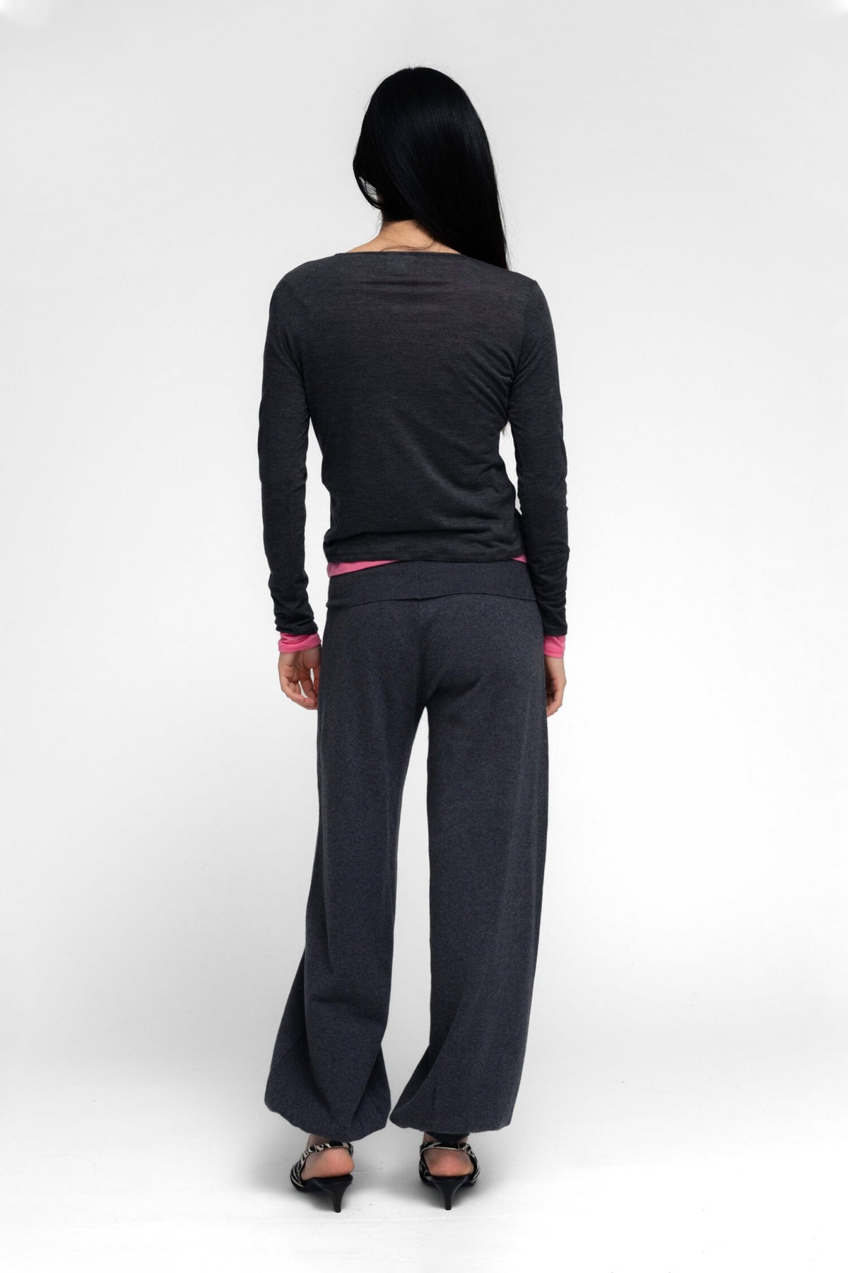 HARAM TOP IN CHARCOAL