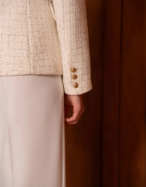 Fitted Double-Breasted Tweed Blazer with Subtle Threads