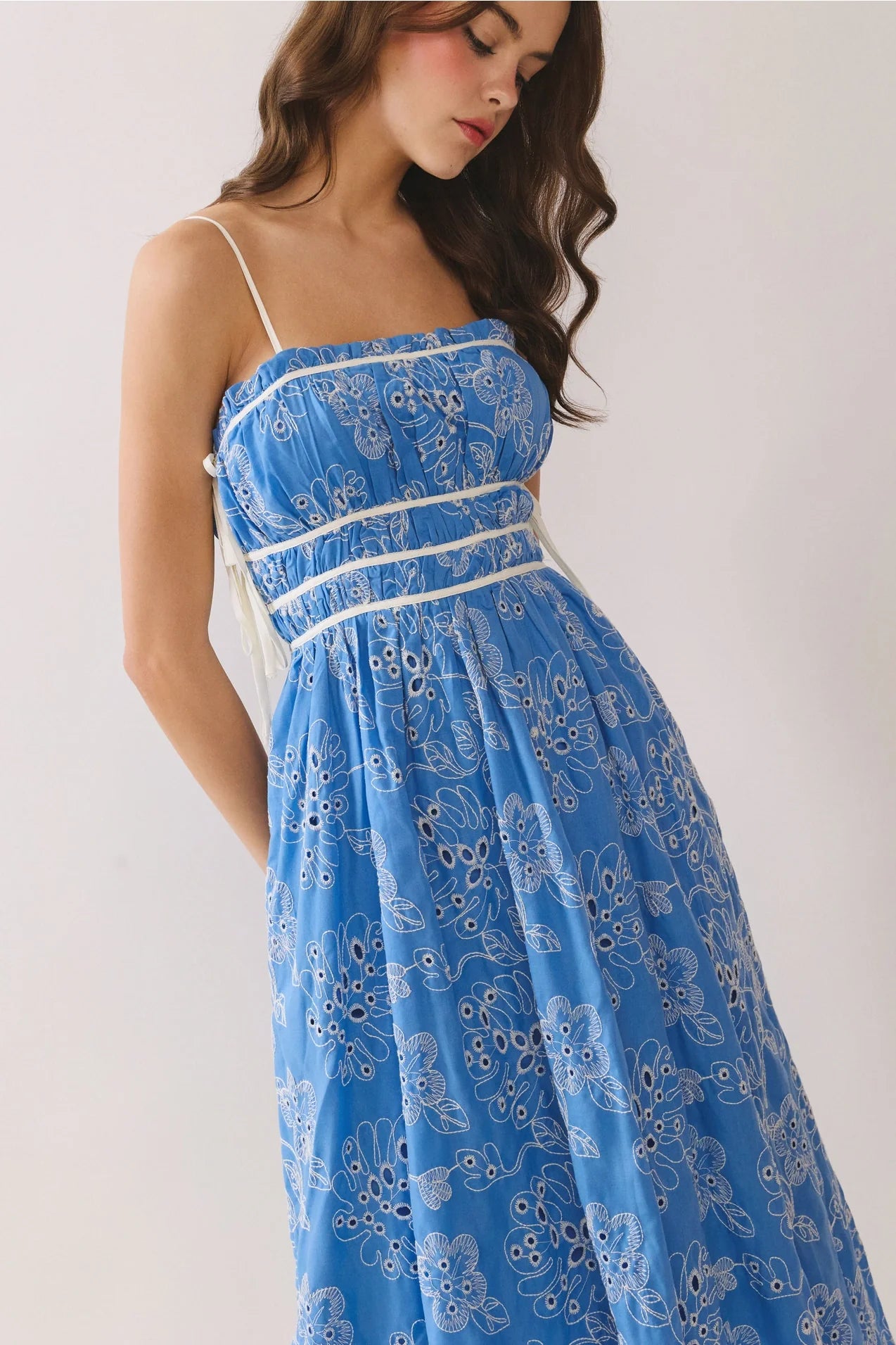 Floral Eyelet Embroidery Side Pockets Midi Dress - Blue