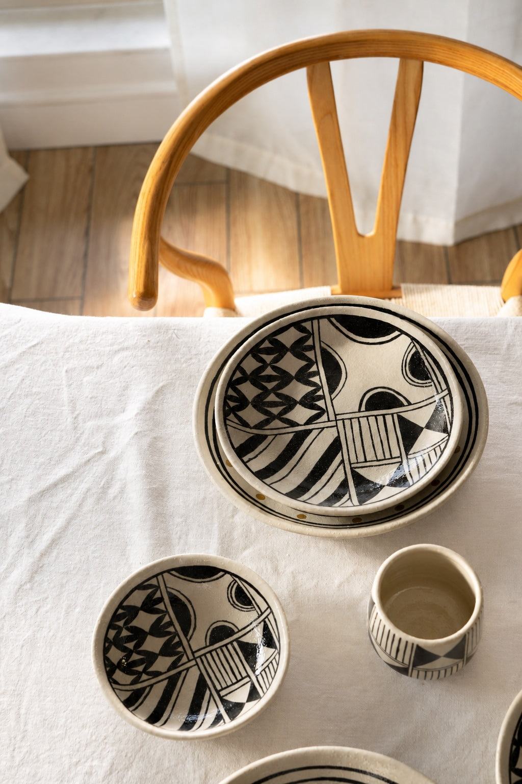 Hand Painted Coffee Mug : Handmade Stoneware Heritage Collection