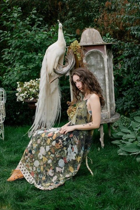 I Dream In Flowers Bohéme Slip Dress with Bees Detail
