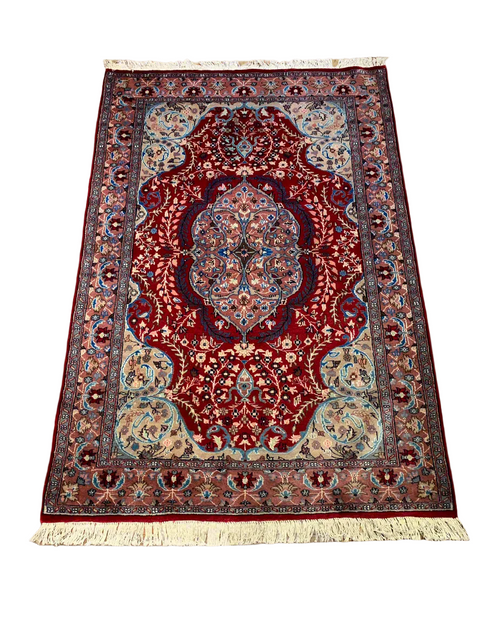Hand-Knotted Pakistan Kashmiri Silk Wool Blend Rug, size 4' 3'' x 6' 2'' (Y)