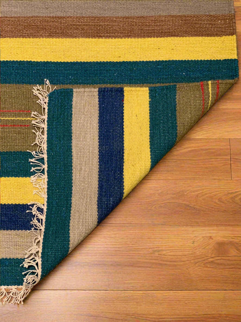 Handwoven Indian Kilim Rug – Geometric Navajo Design, size 4' x 6'