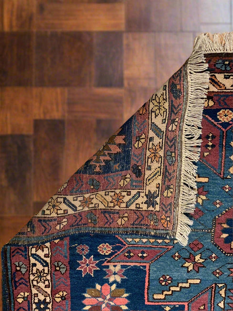 Antique Kazak Rug, circa 1910-1920. 4" x 6' 8"