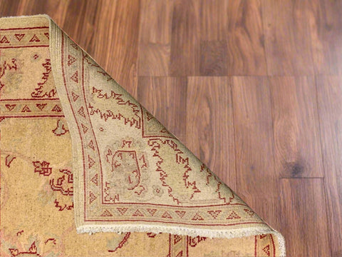 Hand-Knotted Sultanabad Vegetable-Dyed Wool Rug 4" x 6' 3" (Y)