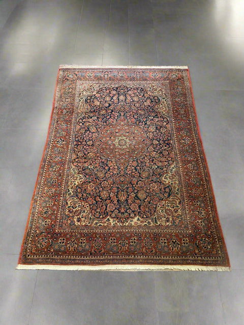 Timeless Beauty, Woven by Hand. Antique Persian Kashan Rug, size 4' 5" x 6' 6" (F)