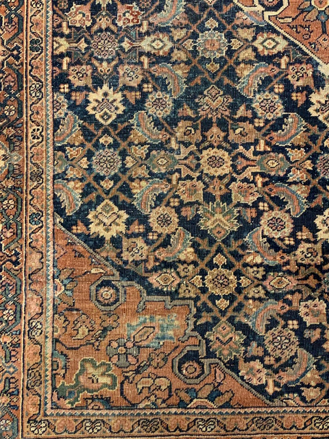 Timeless Beauty, Woven by Hand. Antique Persian Rug, size 4' 2" x 6' 5" (F)