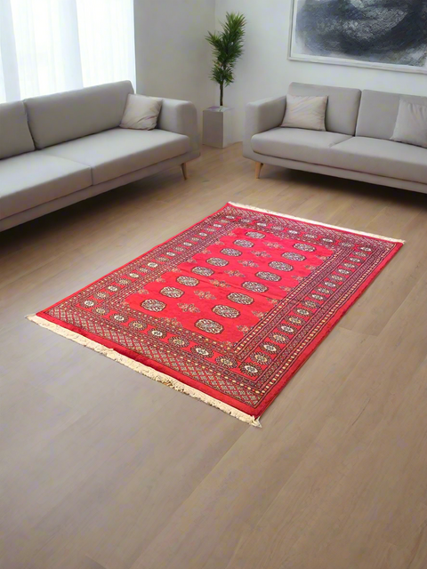 Hand-Knotted Pakistani Bokhara Rug – 100% Wool, size 4' 2" x 6"