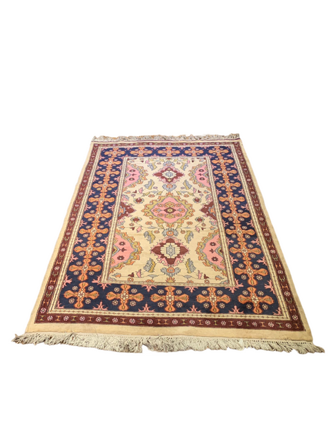 Hand-Knotted Pakistani Wool Rug, Tribal/Floral Design, size 4' 2" x 6"