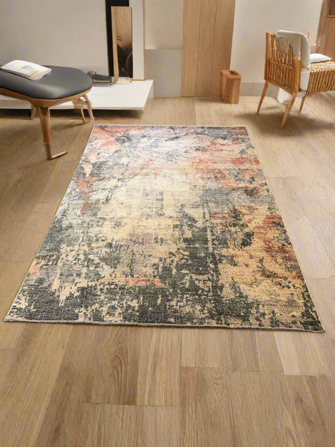 Persian-Inspired. Modern Defined. Turkish Made Rug, size 5" x 7' 7"