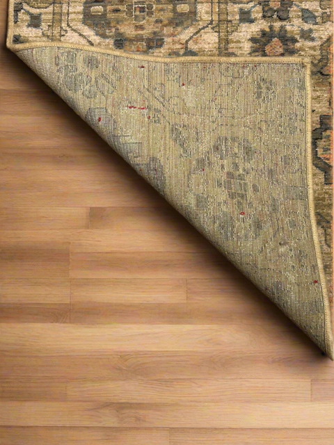Persian-Inspired. Modern Defined. Turkish Made Rug, size  5' 4" x 7' 4"