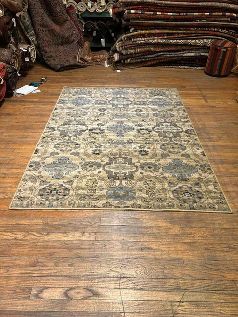 Persian-Inspired. Modern Defined. Turkish Made Rug, size  5' 4" x 7' 4"
