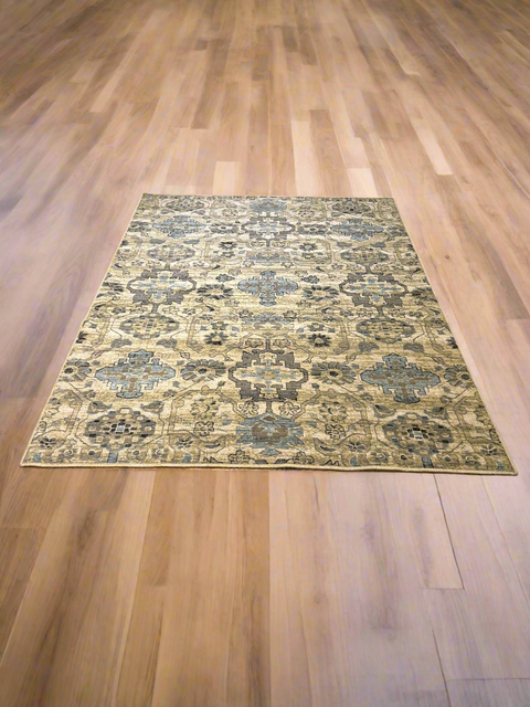 Persian-Inspired. Modern Defined. Turkish Made Rug, size  5' 4" x 7' 4"