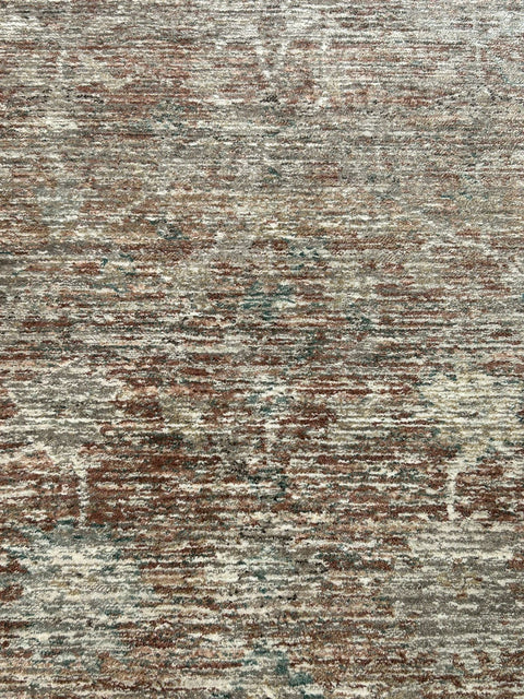 Persian-Inspired. Modern Defined. Turkish Made Rug, size 5' 2" x 7' 7"