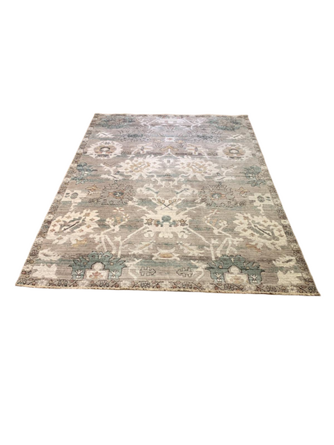 Persian-Inspired. Modern Defined. Turkish Made Rug, size 5' 2" x 7' 7"