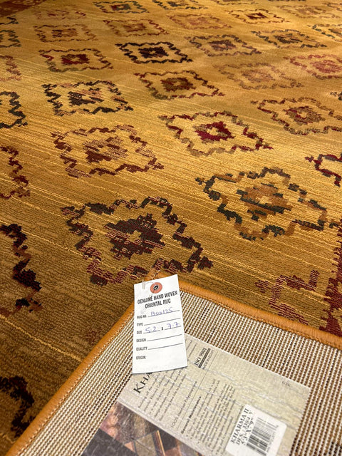 Persian-Inspired. Modern Defined. Turkish Made Rug, size 5' 2" x 7' 7"