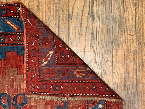 Antique Kazak Rug, circa 1910-1920. Size 4' 3" x 7' 4"