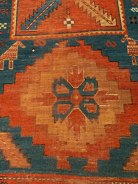 Antique Kazak Rug, circa 1910-1920. Size 4' 3" x 7' 4"