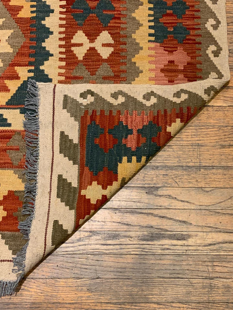 Afghan Kilim Handwoven flatweave Rug – size 4' 10" x 6' 2"