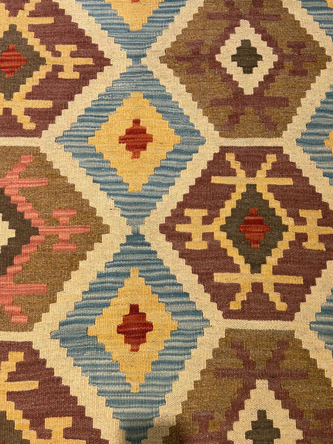 Afghan Kilim Handwoven flatweave Rug – size 4' 10" x 6' 7"