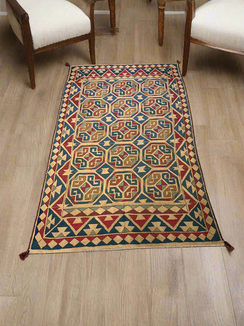 Afghan Kilim Handwoven flatweave Rug – size 4' 5" x 7' 8"
