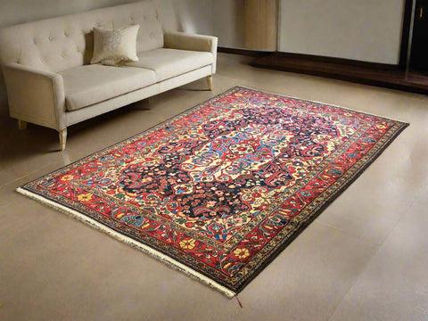 Timeless Beauty, Woven by Hand. Antique Persian Kashan Rug, size 4' 7" x 6' 10"  (F)