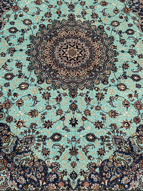 Exquisite 100% Silk Persian Design Rug – Elegant and Luxurious, size 4" x 6" (H)