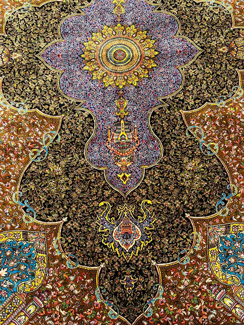 Exquisite 100% Silk Persian Design Rug – Elegant and Luxurious, size 4" x 6" (H)