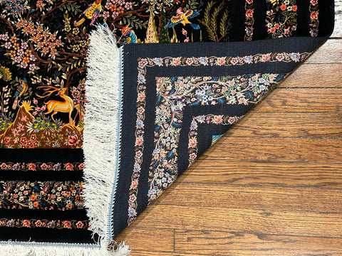 Exquisite 100% Silk Persian Design Rug – Elegant and Luxurious, size 4" x 6" (H)