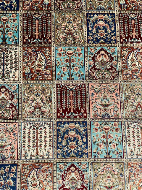Exquisite 100% Silk Persian Design Rug – Elegant and Luxurious, size 4" x 6" (H)