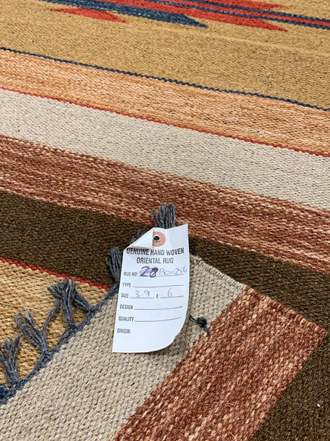 Handwoven Indian Kilim Rug – Geometric Navajo Design, size 3' 9" x 6"