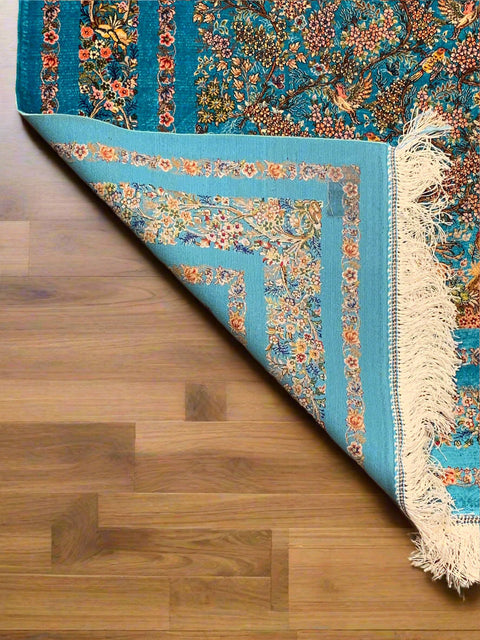 Exquisite 100% Silk Persian Design Rug – Elegant and Luxurious, size 3" x 5" (H)