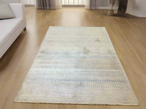 Persian-Inspired. Modern Defined. Turkish Made Rug, size 5" x 7' 6" (O) machine