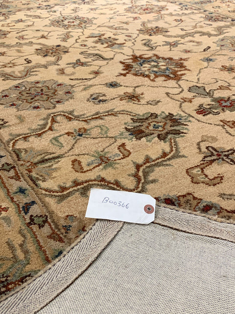 Persian-Inspired. Modern Defined. Turkish Made Rug, size 5" x 7' 4" (o) tufted