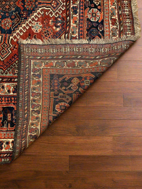 Timeless Beauty, Woven by Hand. Antique Persian Shiraz Rug, size 5' 6" x 8' 6"  (F) persina