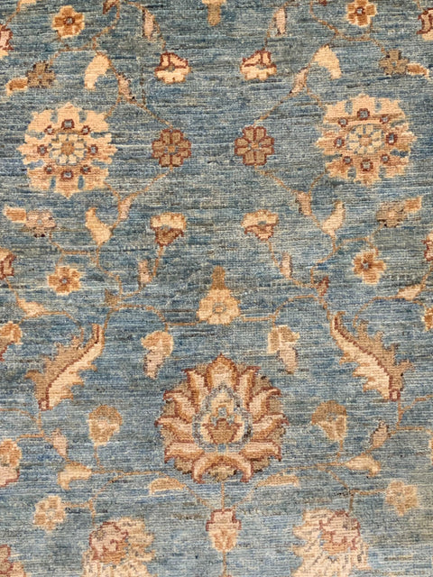 Hand-Knotted Sultanabad Vegetable-Dyed Wool Rug, Size 3' 4" x 5"