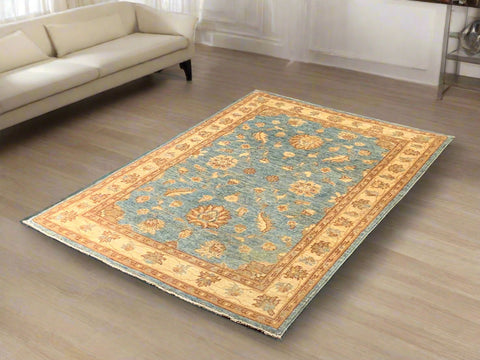 Hand-Knotted Sultanabad Vegetable-Dyed Wool Rug, Size 3' 4" x 5"