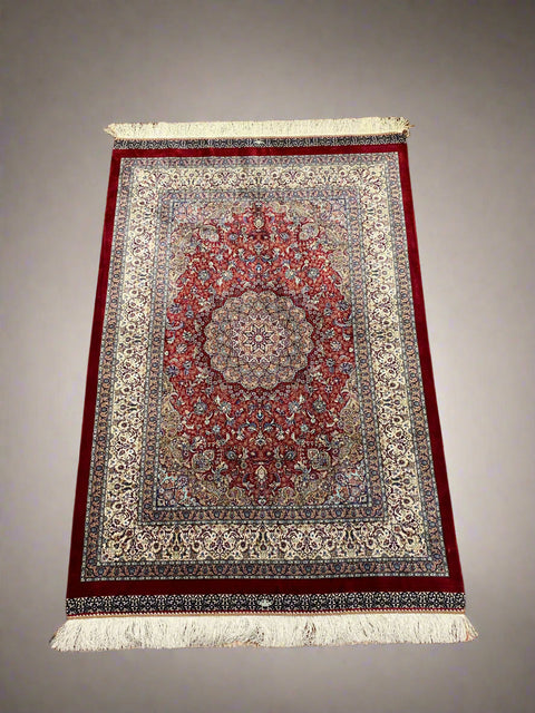 Exquisite 100% Silk Persian Design Rug – Elegant and Luxurious, size 3" x 5" (H)